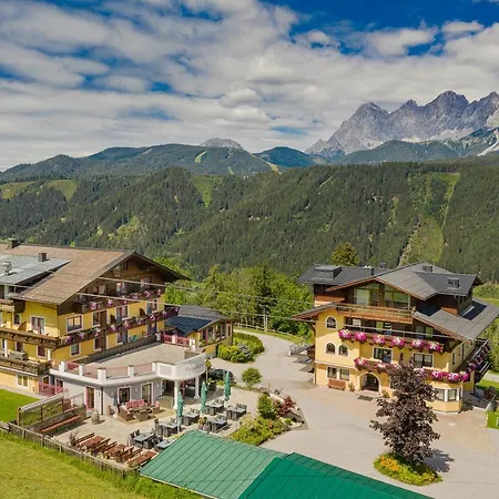 Hotel Der Burgfellnerhof - Adults Only