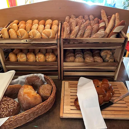 Hotel Der Burgfellnerhof - Adults Only 4*