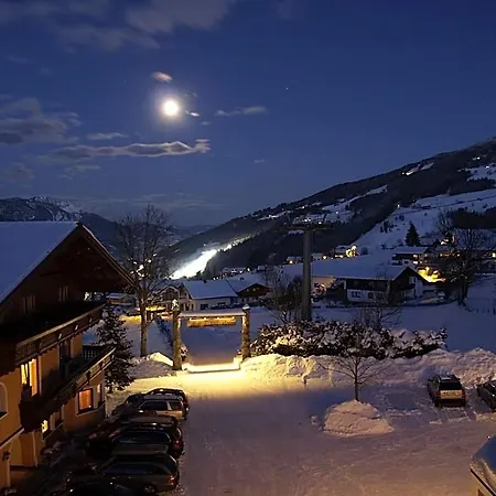 Hotel Der Burgfellnerhof - Adults Only